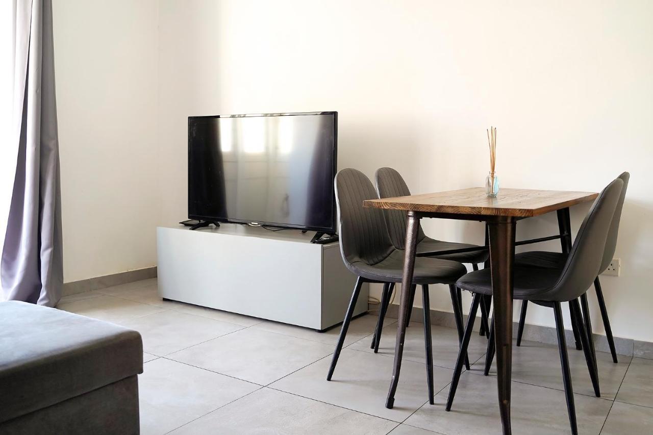 Lovely Apartment Close To The Sea Gzira Exterior photo